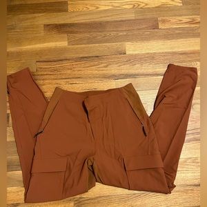 Lulu lemon cargo pant